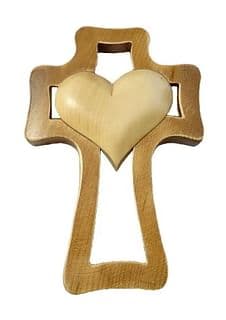 Kríž: 1 srdce, drevený - prírodné