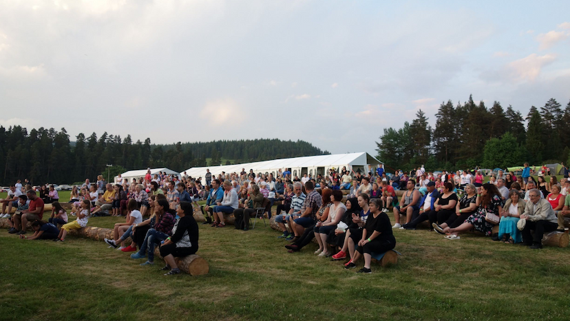 Festival ZA JAZEROM v Šuňave štartuje už tento piatok!
