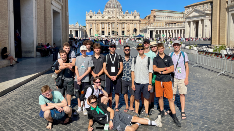 Pozvánka na letný chlapčenský tábor v Ríme