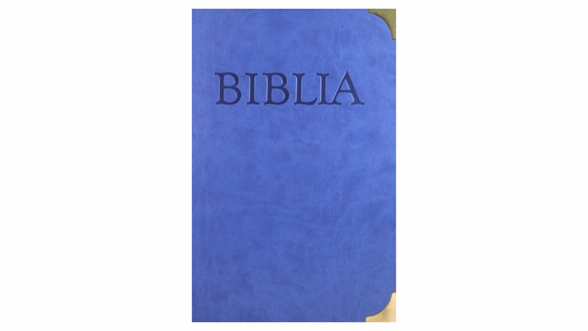 Biblia s kovovými rožkami (recenzia)
