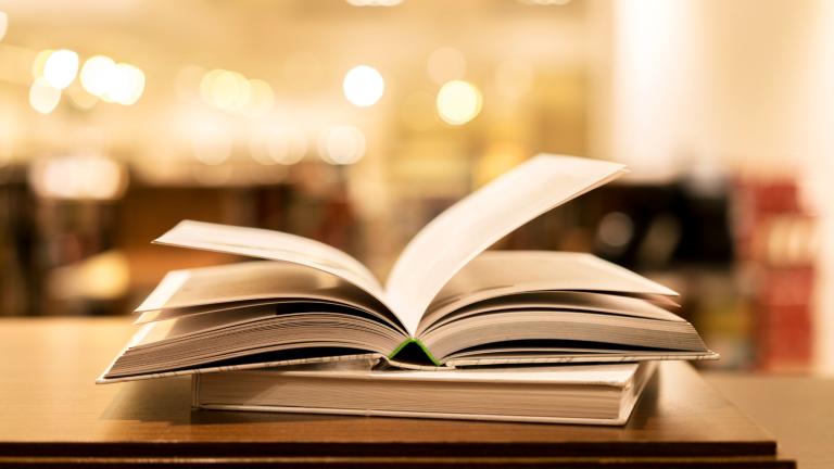 Recenzujeme, komentujeme, vyhrávame (9)