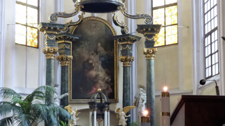 Vezmi a čítaj s pátrom Jurajom Pigulom. Už o týždeň.