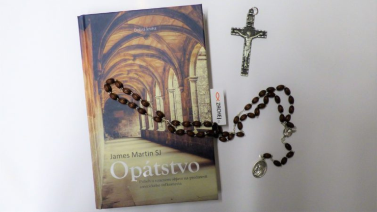 Recenzia na knižnú novinku OPÁTSTVO z pera Jamesa Martina