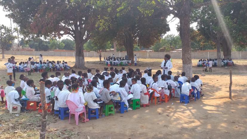 Podpora vzdelania je cestou proti chudobe v Angole