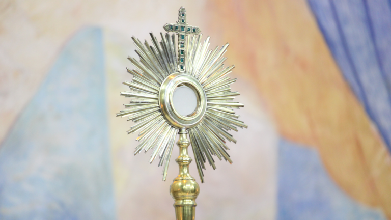 Tri videnia svätej Angely z Foligna o Oltárnej sviatosti