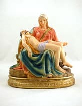 Soška: Panna Mária Sedembolestná - Pieta (farebná, 14 cm)