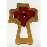 Kríž: 4 srdcia, drevený