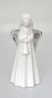 Anjel: s trúbkou, porcelánový - 22,5 cm