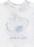 Krstová košieľka: biely kríž, modrý kvet