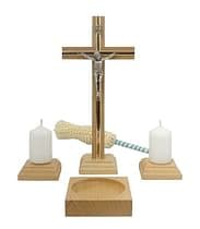 Komplet: kríž + kropenička, drevený - bledý